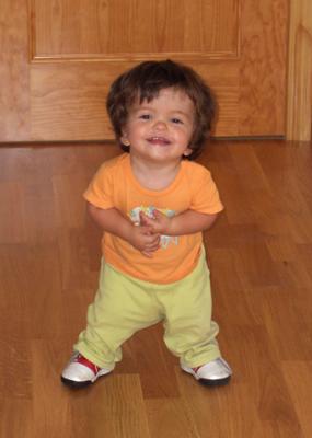 20060913165342-ainhoa-camina.jpg